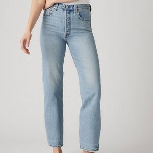 Levi's Ribcage Straight Ankle Jeans